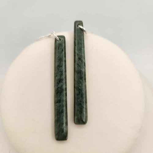 Earrings - Medium Pounamu AS4