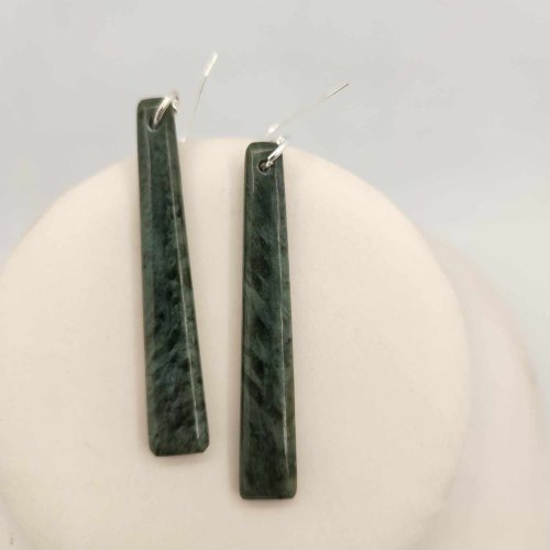 Earrings - Medium Pounamu AS6